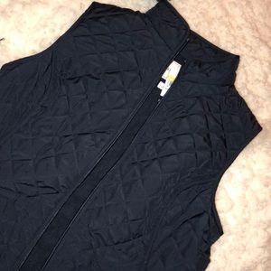 super cute vest😍😍